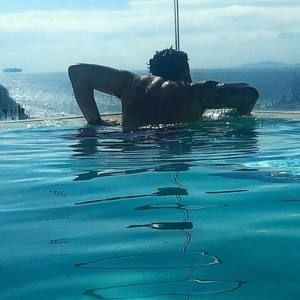 Meet your Posher, Ali